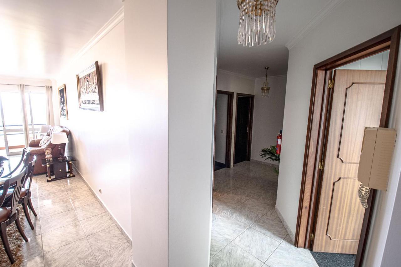Sea And Sunset View Apartment In Funchal Luaran gambar