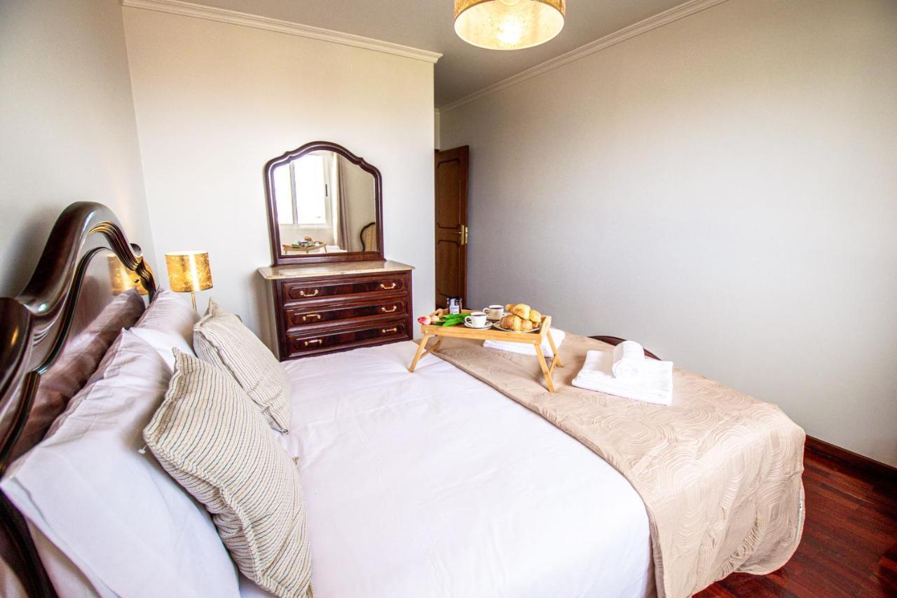 Sea And Sunset View Apartment In Funchal Luaran gambar
