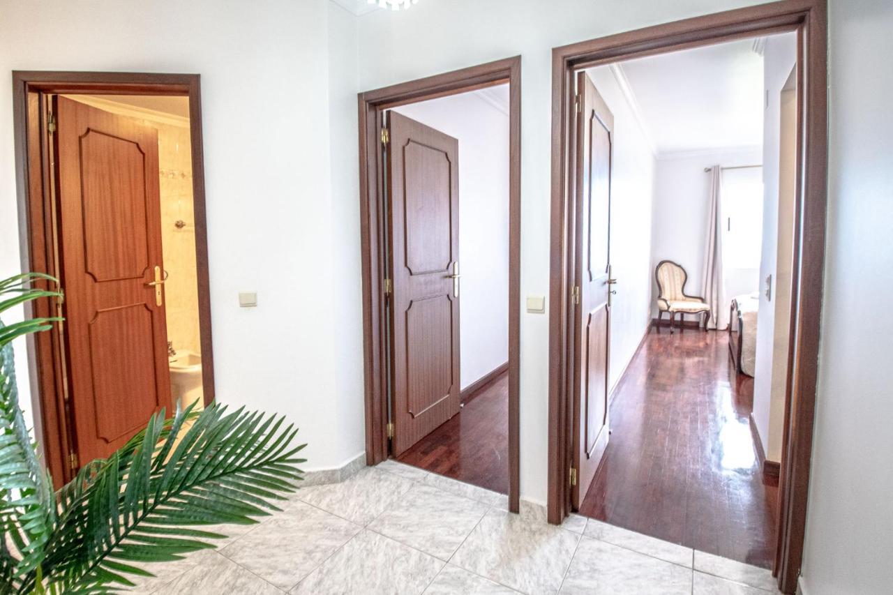 Sea And Sunset View Apartment In Funchal Luaran gambar